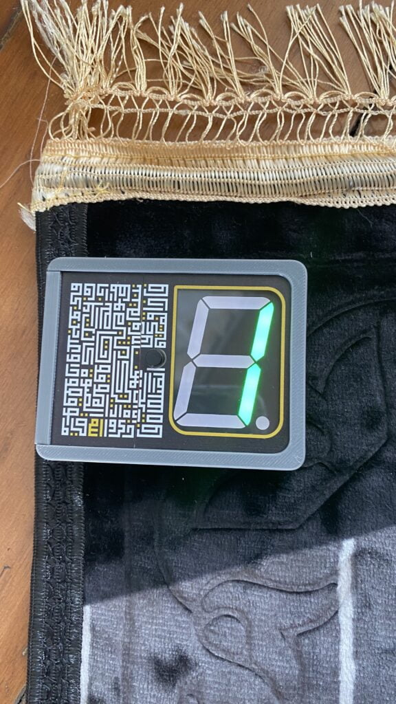 Layar besar membuat mudah terbaca